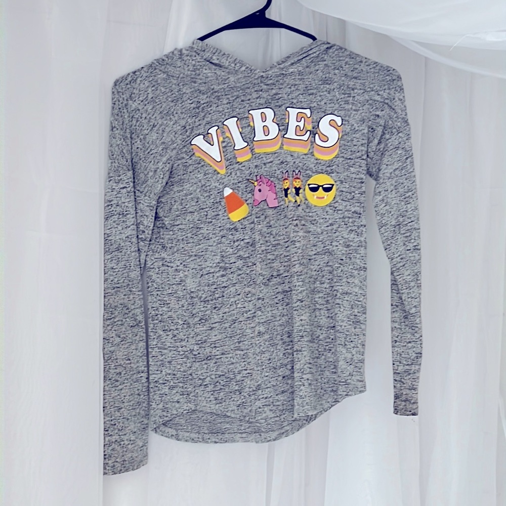 Girls sweatshirt,gray orange yellow and pink,size med,brand Grayson Social.